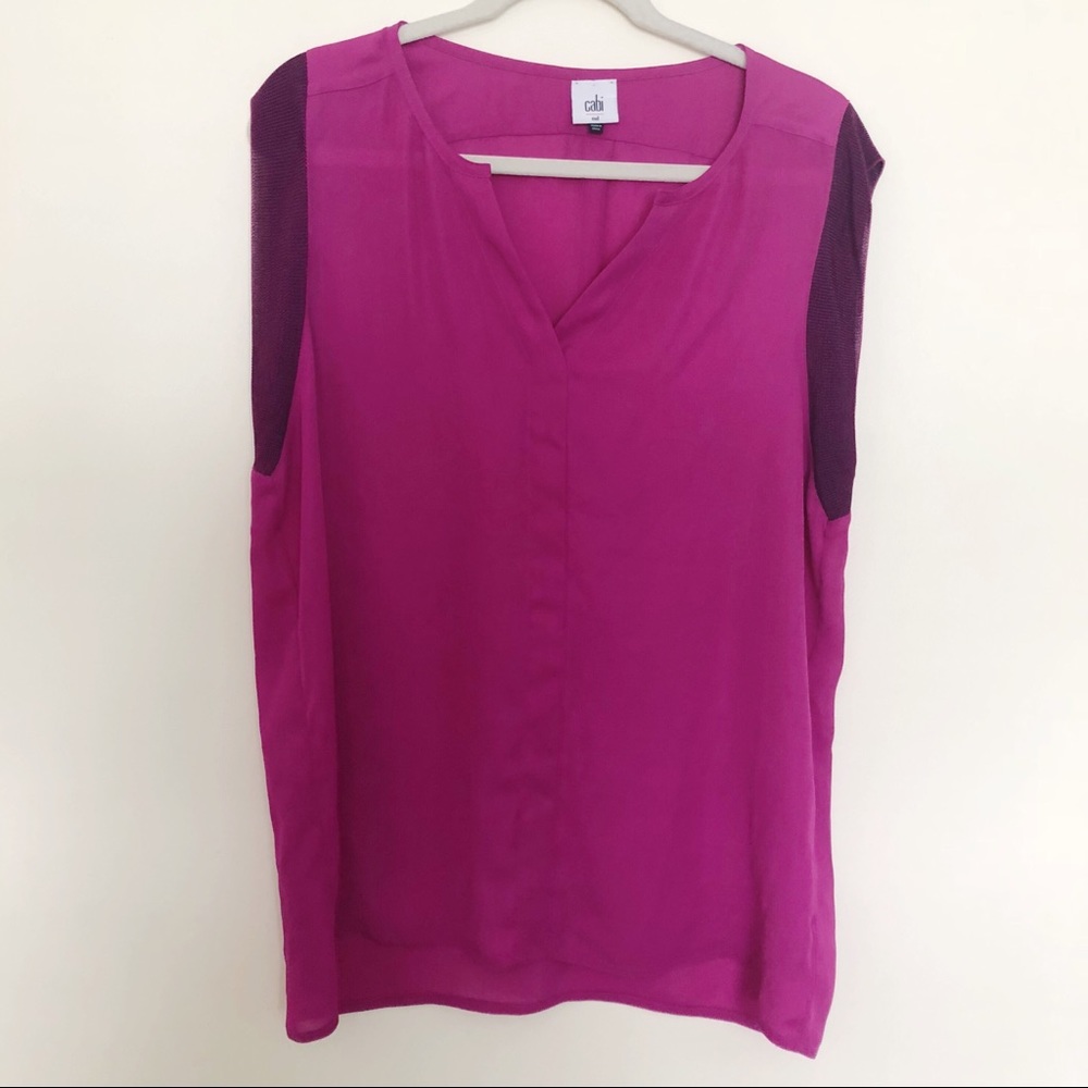 CAbi Magenta Sleeveless Blouse w/Black Trim Med